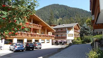 Chalet Hotel Diamant
