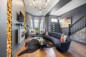 Mccormick Place Guest House