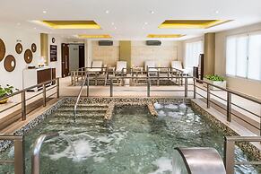 Palafitos Overwater Bungalows, Catamarán, Cenote & More Inclusive