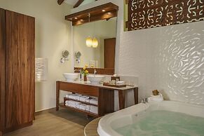 Palafitos Overwater Bungalows, Catamarán, Cenote & More Inclusive