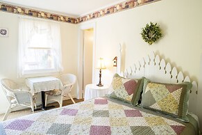 Chimney Rock Inn