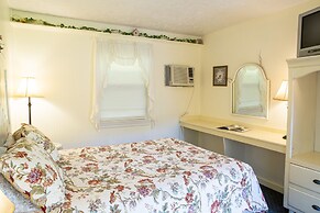Chimney Rock Inn