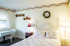 Chimney Rock Inn