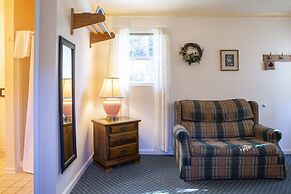 Chimney Rock Inn