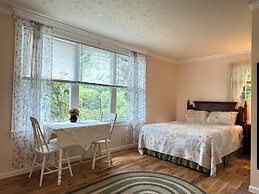 Chimney Rock Inn