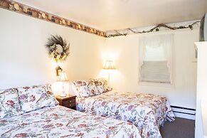 Chimney Rock Inn