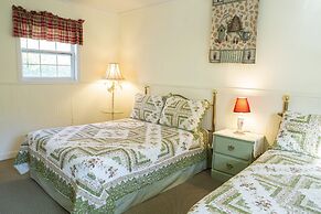 Chimney Rock Inn