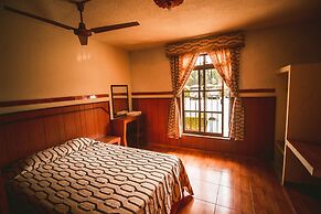 Hotel & Suites Posada Molina