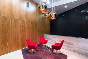 Comfy Lakeside Home by Skydome