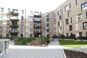 Pontoon Dock Apartment