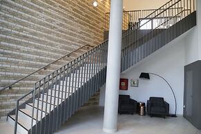 Pontoon Dock Apartment