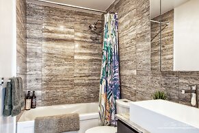 New Modern - DT King W Spacious 3BR