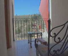 Casa Corazón de Plata Suites