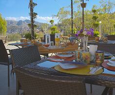 Casa Corazón de Plata Suites