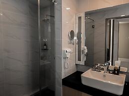 Grand Ion Delemen Hotel