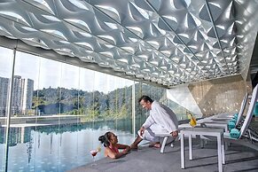 Grand Ion Delemen Hotel