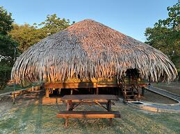 Yala Lake View Cabanas