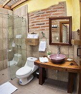 Hacienda Las Cuevas Terra Lodge