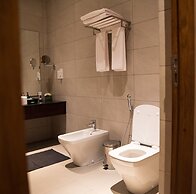 The Villa by Contemporary Ceylon