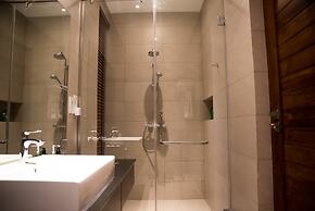 The Villa by Contemporary Ceylon