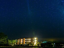 The Guernsey Hotel & Resort