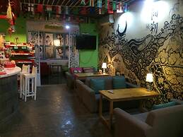 How Flower Hostel Yangshuo