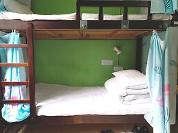 How Flower Hostel Yangshuo