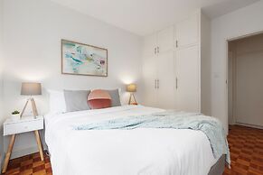 Balcony Retreat Apartment by Ready Set Host