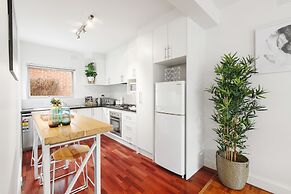 Balcony Retreat Apartment by Ready Set Host