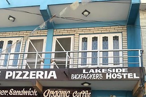 Lakeside Backpackers Hostel