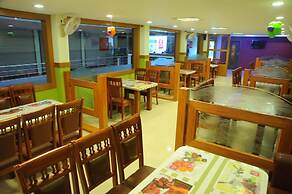 Castle International Premium Hotel