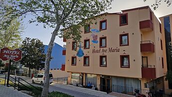 Hotel Ave Maria