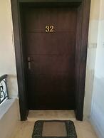 Cozy Dair Ghbar Apartments