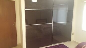 Cozy Dair Ghbar Apartments