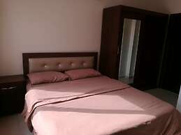 Cozy Dair Ghbar Apartments