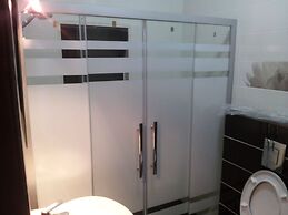 Cozy Dair Ghbar Apartments