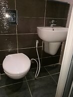 Cozy Dair Ghbar Apartments