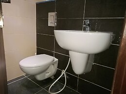 Cozy Dair Ghbar Apartments