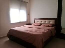 Cozy Dair Ghbar Apartments