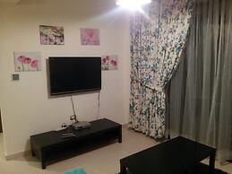 Cozy Dair Ghbar Apartments