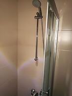 Cozy Dair Ghbar Apartments