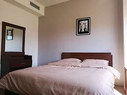 Cozy Dair Ghbar Apartments