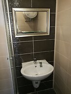 Cozy Dair Ghbar Apartments