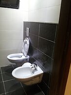 Cozy Dair Ghbar Apartments