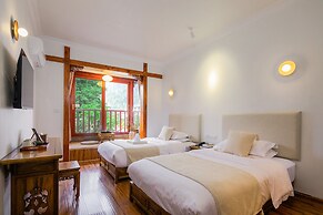 Yangshuo Riverview Hotel