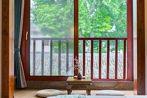 Yangshuo Riverview Hotel