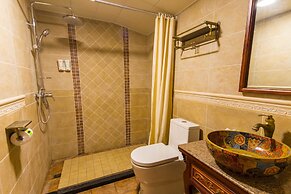 Yangshuo Riverview Hotel