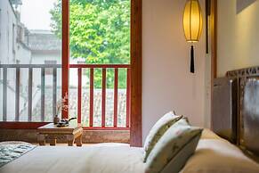 Yangshuo Riverview Hotel