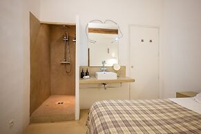 Le Galinier, Lourmarin, a Beaumier Guesthouse