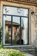 Le Galinier, Lourmarin, a Beaumier Guesthouse